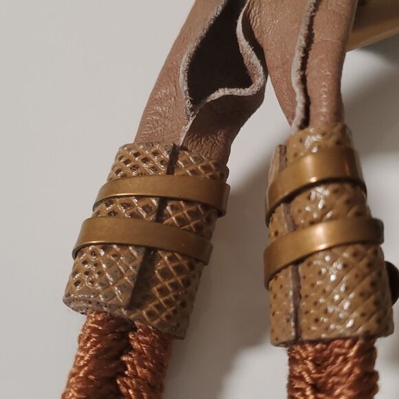 Beautiful leather belt. 19'..made in leather shop. - Picture 8 of 9